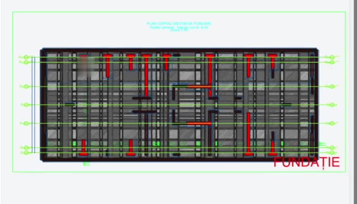 A generated formwork plan of a floor: walls and columns in red, beams and slab edges in green, on the grid