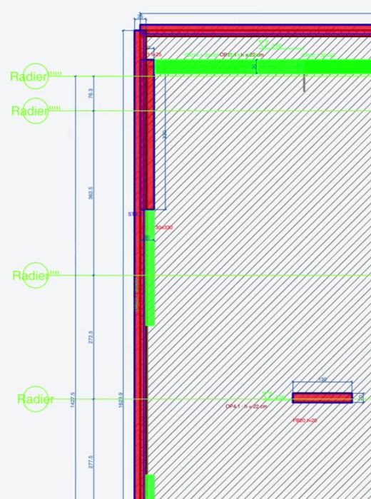 A generated reinforcement drawing: a wall section with its bars, stirrups and dimensions